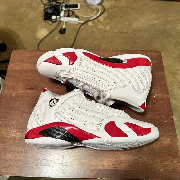 Air Jordan 14 Candy Cane 2012 - Picture 2 of 9